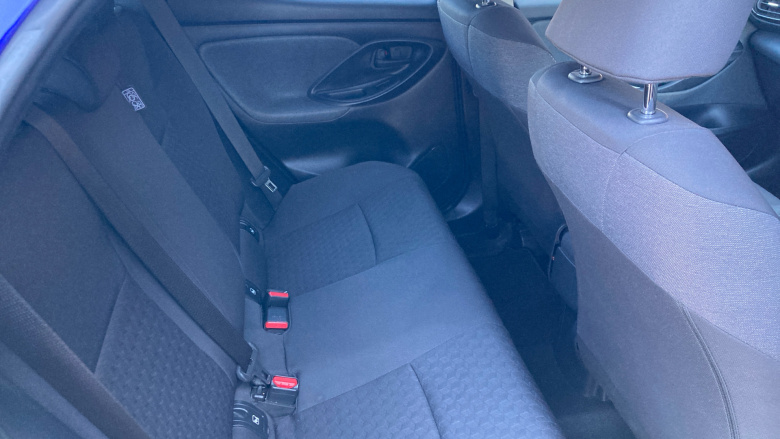 Toyota Yaris 1.5 Hybrid Design 5dr CVT Hybrid Hatchback